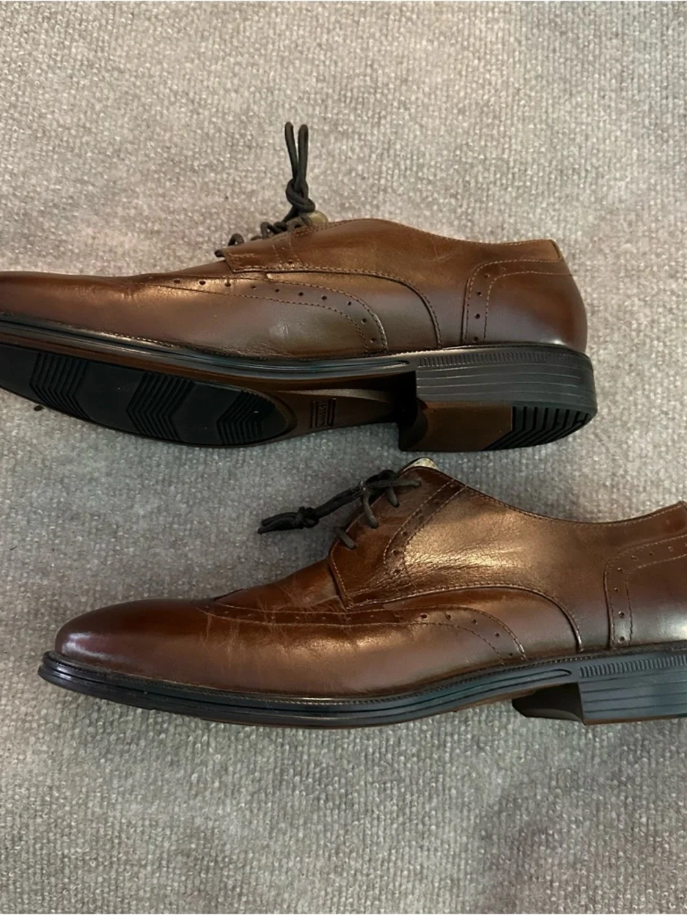 Shoes Men's Brown Leather Wingtip Oxfords Excellent Condition
